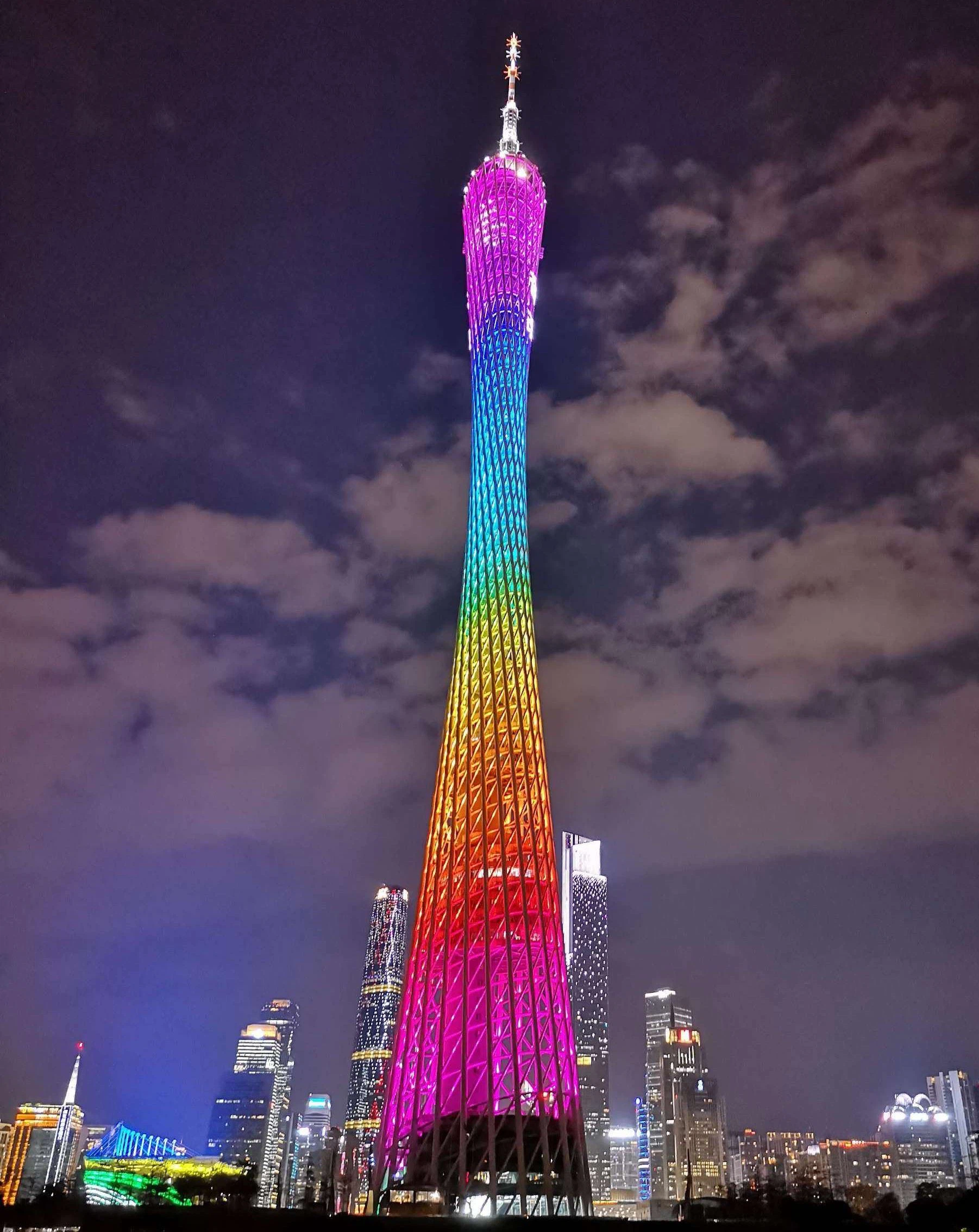روشنایی LED برج